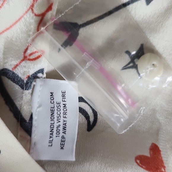 Lilly and lionel medium button down shirt - Picture 5 of 5